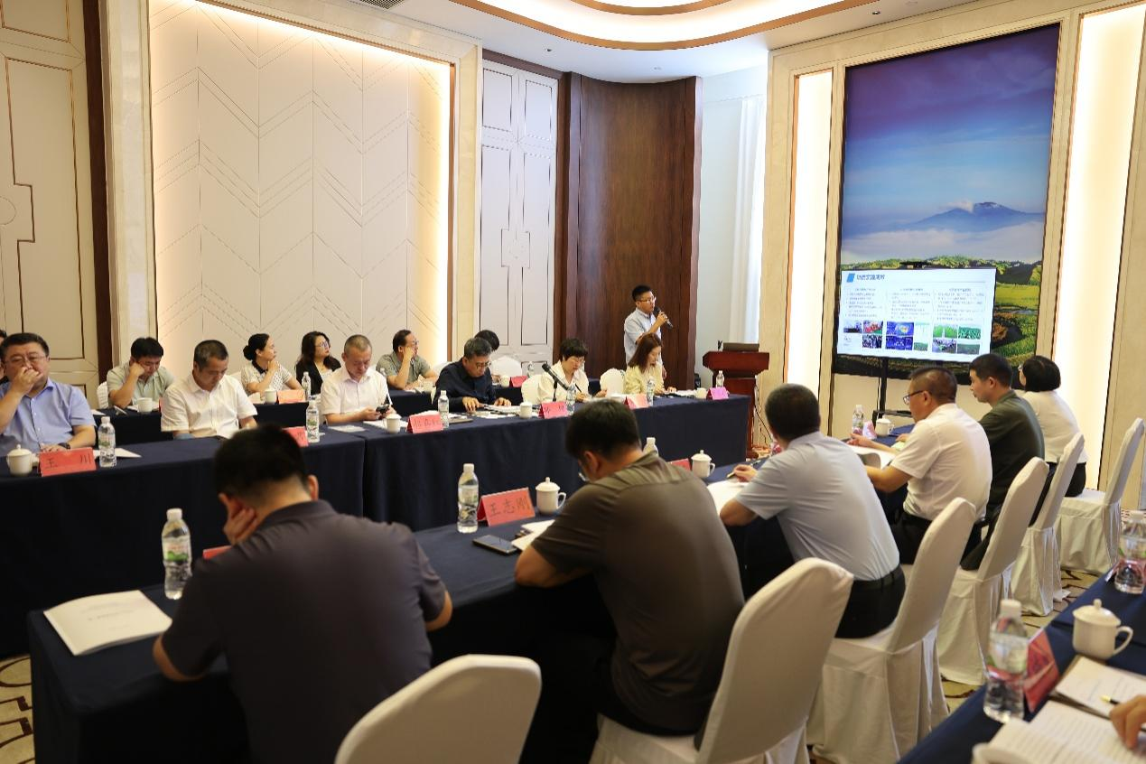 中国农科院北方农牧业技术创新中心第一届第六次理事会在兴安盟召开 以科创成果助推草畜融合产业提质增效